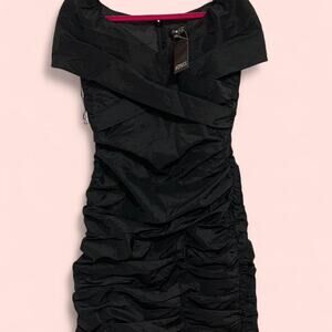 Adriana Papell Black Ruched Black Dress sweetheart neckline size 6 NWT